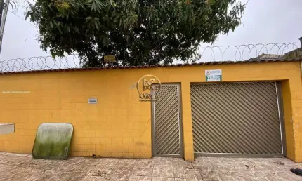 Casa Sobreposta para Venda em Guarujá, Parque Estuário (Vicente de Carvalho), 5 dormitórios, 3 banheiros, 5 vagas
