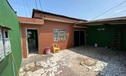 Casa para Venda em Guarujá, Sítio Paecara (Vicente de Carvalho), 4 dormitórios, 4 banheiros, 2 vagas