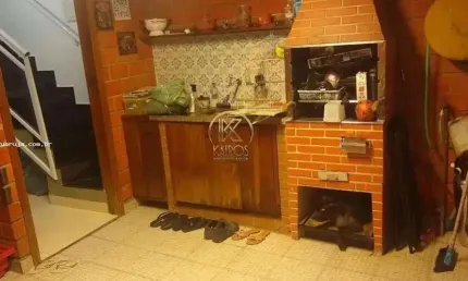 Sobrado para Venda em Santos, São Jorge, 2 dormitórios, 2 banheiros, 1 vaga