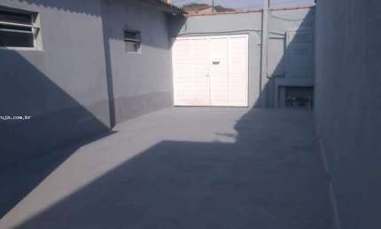 Casa para Venda em Guarujá, Vila Santa Rosa, 3 dormitórios, 2 suítes, 4 banheiros, 4 vagas