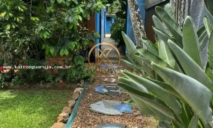 Casa para Venda em Guarujá, Balneário Praia do Pernambuco, 3 dormitórios, 1 suíte, 3 banheiros, 3 vagas