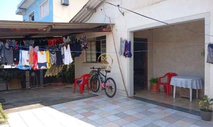 Casa para Venda em Guarujá, Vila Áurea (Vicente de Carvalho), 4 dormitórios, 3 banheiros, 2 vagas