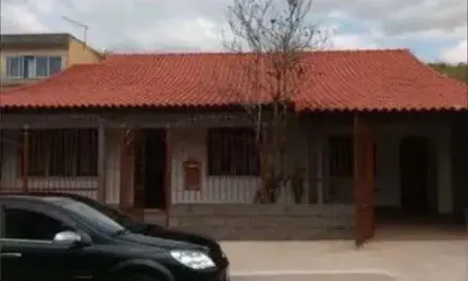 CASA PARA VENDA TEM 176 METROS QUADRADOS BAIRRO JARDIM TIRADENTES VOLTA REDONDA -RJ