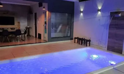 CASA DUPLEX À VENDA LOCALIZADO NO VALE DO SOL PINHEIRAL -RJ