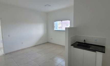 Sala comercial para alugar na Rodovia João Gualberto Soares, 6229, São João do Rio Vermelho, Florianópolis, 31 m2 por R$ 2.500