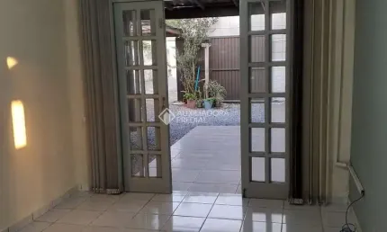 Casa com 3 quartos para alugar na Natalino Marinho do Rego, 55, Ingleses do Rio Vermelho, Florianópolis, 80 m2 por R$ 3.800