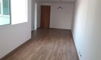 Apartamento com 2 quartos para alugar na Rua Vitório Veneto, 402, Vila Nossa Senhora das Vitórias, Mauá, 65 m2 por R$ 1.825