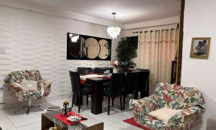 Casa com 3 quartos para alugar na Prestes Maia, 1536, Santa Maria, Santo André, 100 m2 por R$ 4.000