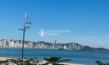 Apartamento com 3 quartos para alugar na Avenida Atlântica, 190, Barra Sul, Balneário Camboriú, 74 m2 por R$ 12.500