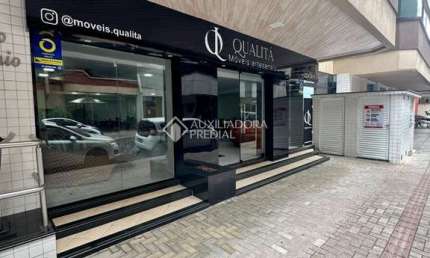 Ponto comercial para alugar na Rua 252, 150, Meia Praia, Itapema, 122 m2 por R$ 14.500