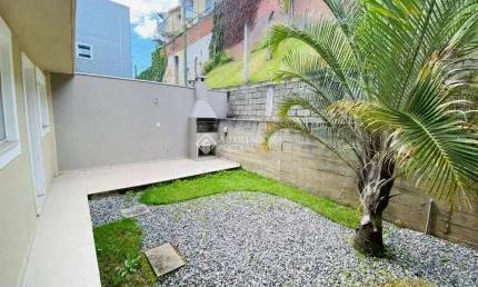 Casa com 3 quartos para alugar na Rua Cruz e Sousa, 290, Praia dos Amores, Balneário Camboriú, 180 m2 por R$ 14.000