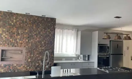 Apartamento com 3 quartos para alugar na Rua Delfim Mário Pádua Peixoto, 1100, Balneário Santa Clara, Itajaí, 154 m2 por R$ 16.000
