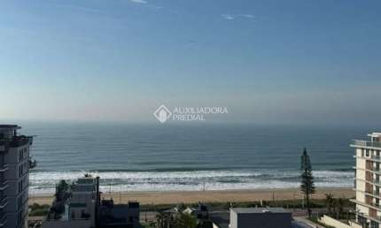 Apartamento com 3 quartos para alugar na Rua Delfim Mário Pádua Peixoto, 968, Balneário Santa Clara, Itajaí, 10 m2 por R$ 14.900