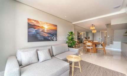 Cobertura com 3 quartos para alugar na Rua Delfim Mário Pádua Peixoto, 600, Balneário Santa Clara, Itajaí, 210 m2 por R$ 19.000