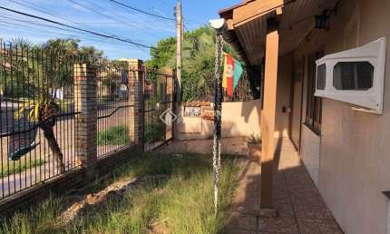 Casa com 4 quartos para alugar na Rua das Araras, 1114, Harmonia, Canoas, 164 m2 por R$ 3.500