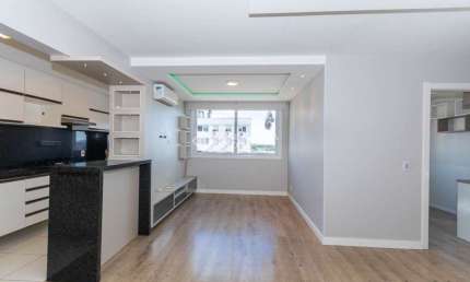 Apartamento com 2 quartos para alugar na Rua Brasil, 384, Centro, Canoas, 66 m2 por R$ 3.300