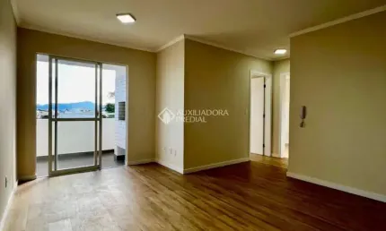 Apartamento com 2 quartos para alugar na rua quinze de novembro, 300, balneário, florianópolis, 58 m2 por r$ 3.000