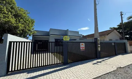 Casa com 2 quartos à venda na Itororó, 63, Ipanema, Pontal do Paraná por R$ 310.000