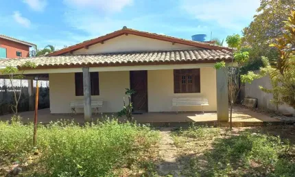 Casa em Condomínio para Venda em Camaçari, Guarajuba (Monte Gordo), 3 dormitórios, 3 suítes, 4 banheiros, 3 vagas