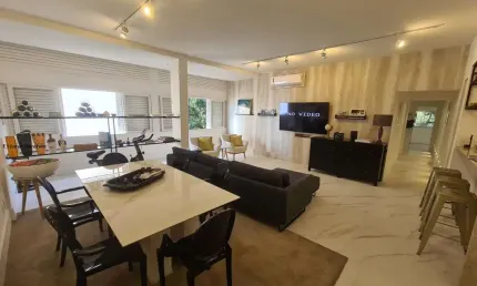 Apartamento para Venda em Salvador, Vitória, 3 dormitórios, 3 suítes, 4 banheiros, 1 vaga