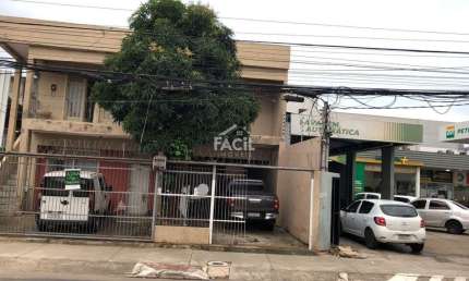 Casa comercial para alugar na Avenida Leitão da Silva, Santa Lúcia, Vitória