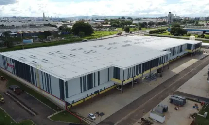 Galpão em condomínio com opção de aumento de área (abl)