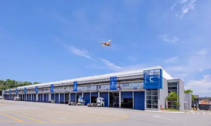 Barracão / Galpão / Depósito para alugar na Avenida Papa João Paulo I Galpão, Vila Aeroporto, Guarulhos