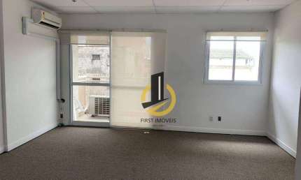 Sala comercial para locação no Condomínio Infinity Trade Center - 37m² - 1 banheiro - ar condicionado - sacada - 1 vaga - no Ipiranga