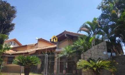 Sobrado localizado no bairro Jardim Pagliato-Sorocaba/SP