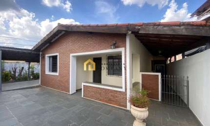 Casa com 4 quartos à venda na Vila Jardini, Sorocaba 