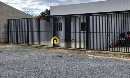 Casa geminada localizada no bairro vila barão-sorocaba-sp