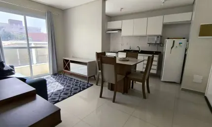 Ed. cancún - apartamento com elevador, 63m² com duas vagas de garagem cobertas