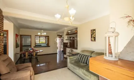 Casa comercial para alugar na Rua Tobias Barreto, 449, Nossa Senhora das Graças, Canoas, 286 m2 por R$ 15.000