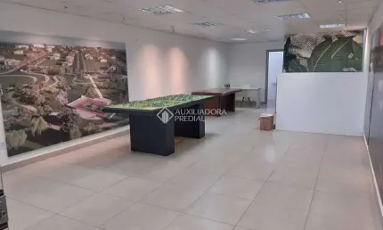Ponto comercial para alugar na Rua Quinze de Janeiro, 481, Centro, Canoas, 120 m2 por R$ 2.500