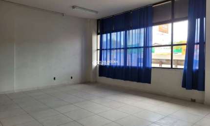 Ponto comercial para alugar na Rua Tiradentes, 17, Centro, Canoas, 76 m2 por R$ 1.600
