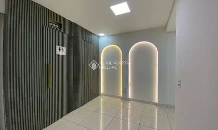 Sala comercial para alugar na Rua Gonçalves Dias, 88, Centro, Canoas, 90 m2 por R$ 2.300