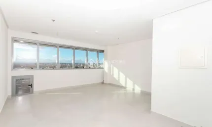 Sala comercial para alugar na Rua Doutor Barcelos, 2375, Centro, Canoas, 30 m2 por R$ 1.550