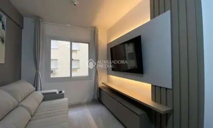 Apartamento com 2 quartos para alugar na Avenida Santos Ferreira, 1100, Marechal Rondon, Canoas, 58 m2 por R$ 2.400