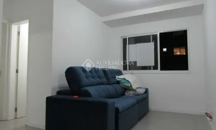 Apartamento com 2 quartos para alugar na Rua Professora Silvia Síeben Meotti, 84, São José, Canoas, 50 m2 por R$ 1.600