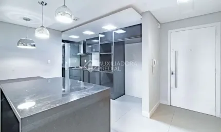 Apartamento com 3 quartos para alugar na rua doutor miguel vieira ferreira, 43, nossa senhora das graças, canoas, 151 m2 por r$ 6.900