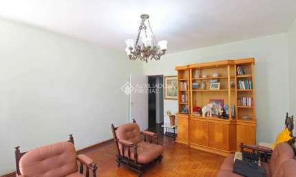 Casa em condomínio fechado com 4 quartos para alugar na Rua Marechal Mesquita, 738, Teresópolis, Porto Alegre, 300 m2 por R$ 6.670