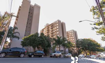 Apartamento com 3 quartos para alugar na Avenida Otto Niemeyer, 1702, Camaquã, Porto Alegre, 67 m2 por R$ 2.150