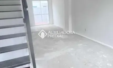 Casa em condomínio fechado com 2 quartos para alugar na Estrada Cristiano Kraemer, 5018, Vila Nova, Porto Alegre, 87 m2 por R$ 2.300