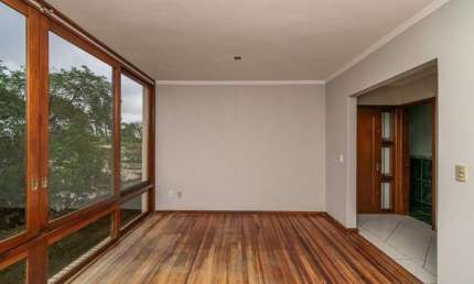Casa em condomínio fechado com 5 quartos para alugar na Rua Conselheiro Xavier da Costa, 2420, Ipanema, Porto Alegre, 280 m2 por R$ 4.200