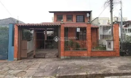 Casa com 3 quartos para alugar na Rua Coronel Villagran Cabrita, 265, Partenon, Porto Alegre, 215 m2 por R$ 4.460
