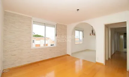 Apartamento com 3 quartos para alugar na avenida jacuí, 638, cristal, porto alegre, 80 m2 por r$ 1.500