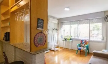 Apartamento com 1 quarto para alugar na rua da república, 193, cidade baixa, porto alegre, 33 m2 por r$ 1.900