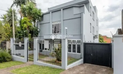 Casa comercial para alugar na rua joão berutti, 118, chácara das pedras, porto alegre, 356 m2 por r$ 22.000