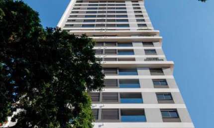 Apartamento à venda no condomínio ESSENCE no bairro Zona 03
