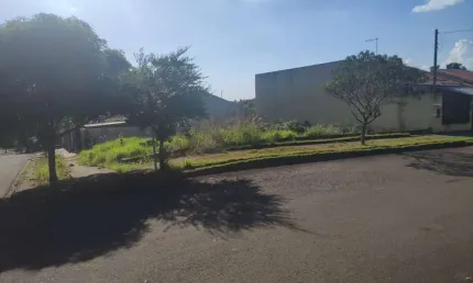 Terreno comercial à venda na Rua Pioneiro Bartolomeu Rodrigues, Loteamento Sumaré, Maringá